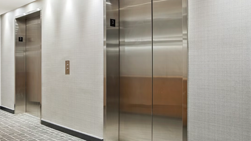 dva dvigala S sofinanciranjem do vgradnje dvigal v večstanovanjskih objektih