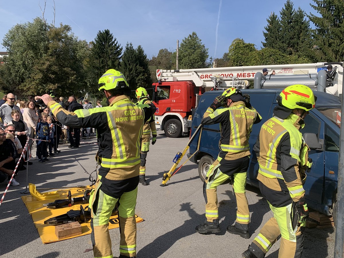 dan odprtiv vrat GRC (7) GRC Novo mesto predstavil svoje delo in opremo