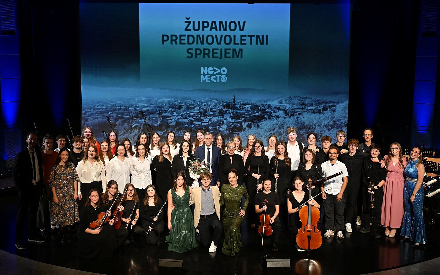 Županov prednovoletni sprejem - skupinska slika