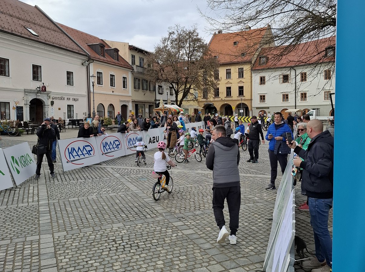  Začeli so se 19. Rudolfovi tedni športa