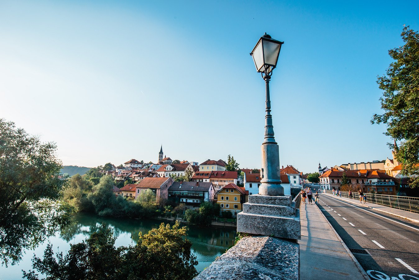 Breg-Kandijski most-svetilka