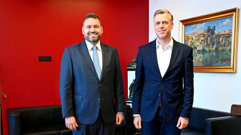 Obisk župana partnerskega mesta Bühl Novo mesto je gostilo župana partnerskega mesta Bühl