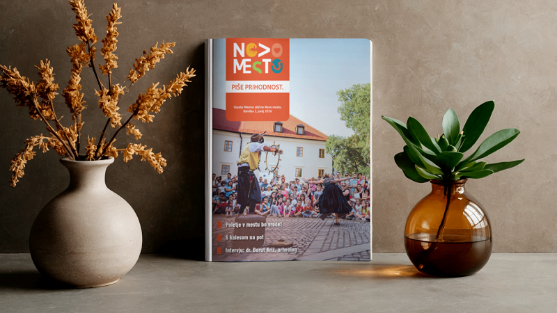 Na fotografiji je novo glasilo Mestne občine Novo mesto