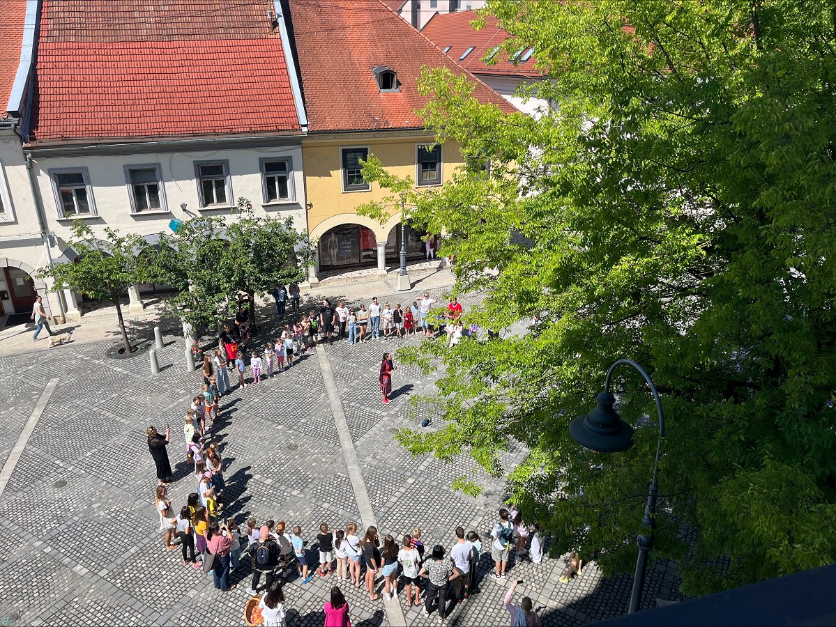 Na fotografiji je fotografija Glavnega trga
