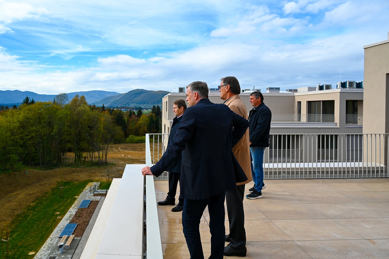 Pogled s terase stanovanj E2 Pogled s terase stanovanj E2